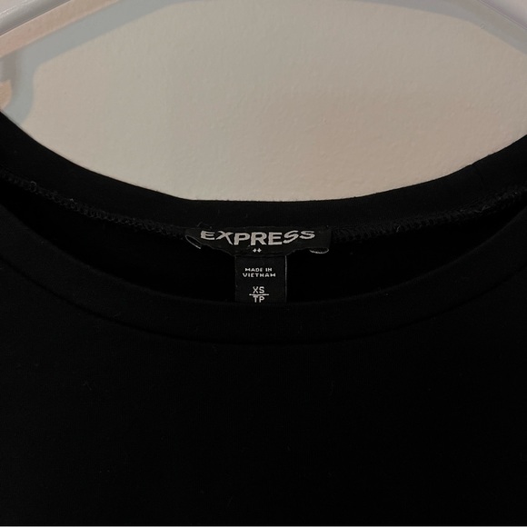 BANANA REPUBLIC Crew Neck Tie Front Tee - Picture 3 of 6